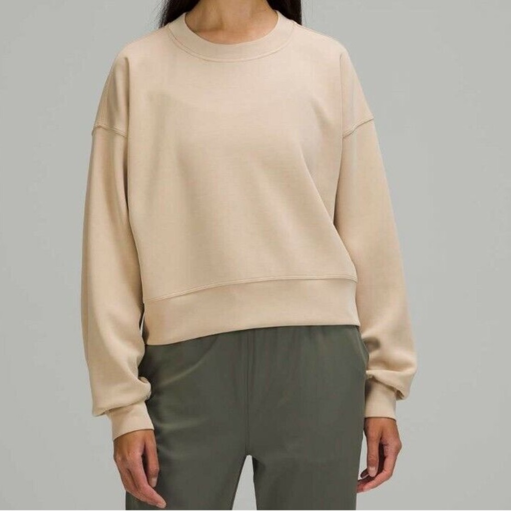 Lululemon Perfectly Oversized Cropped Crew *Softstreme